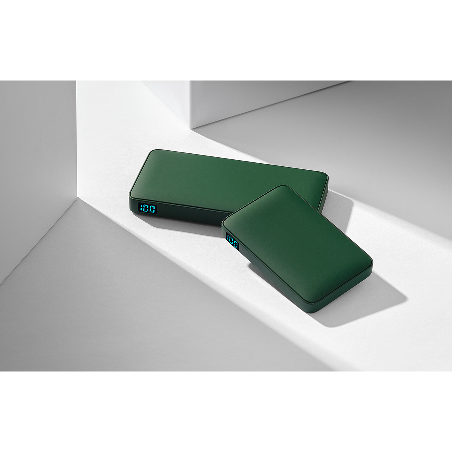 Внешний аккумулятор с подсветкой Анкор Плюс PD (Ancor PD Plus) 10000 mAh, зеленый-8