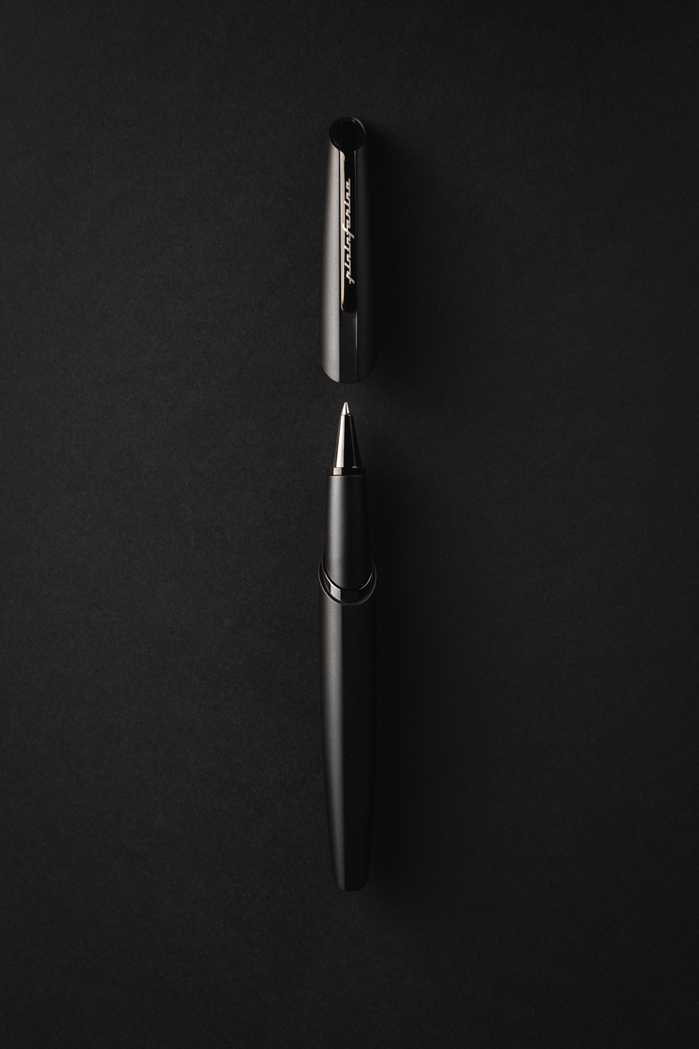 Роллер PININFARINA PF Two BLACK-14