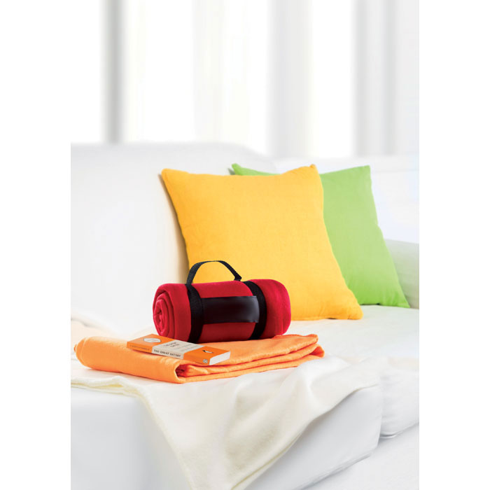 Плед, красный-2