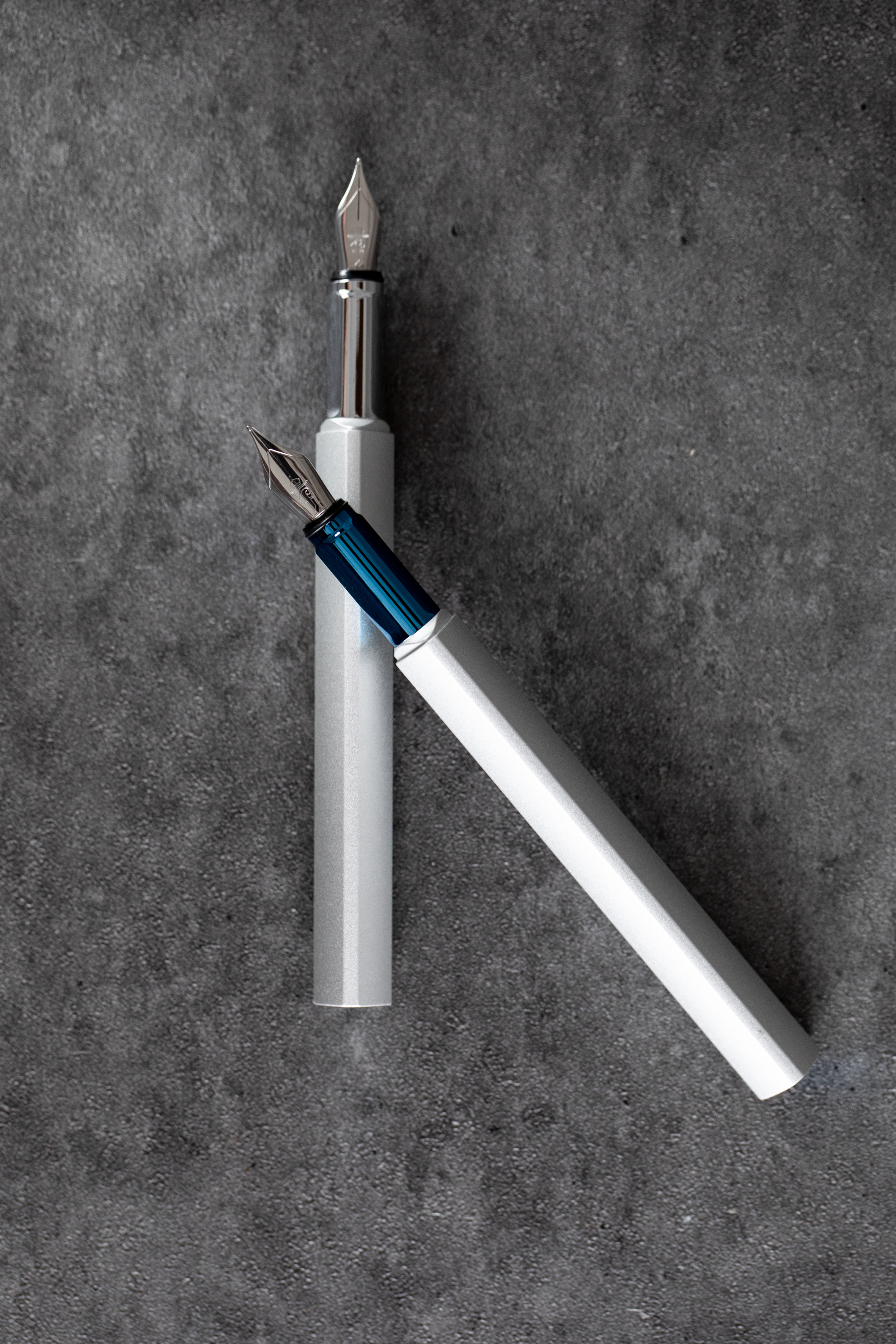 Перьевая ручка Pininfarina PF One SILVER-16