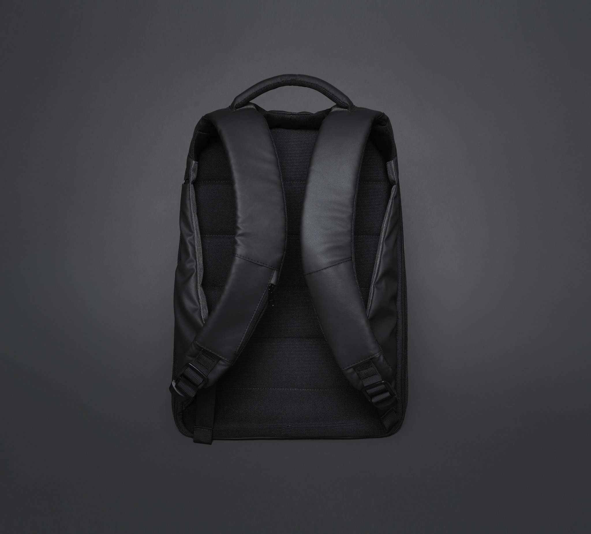 Рюкзак ClickPack Pro 46х34х16 см, комбинированный черный/серый-3