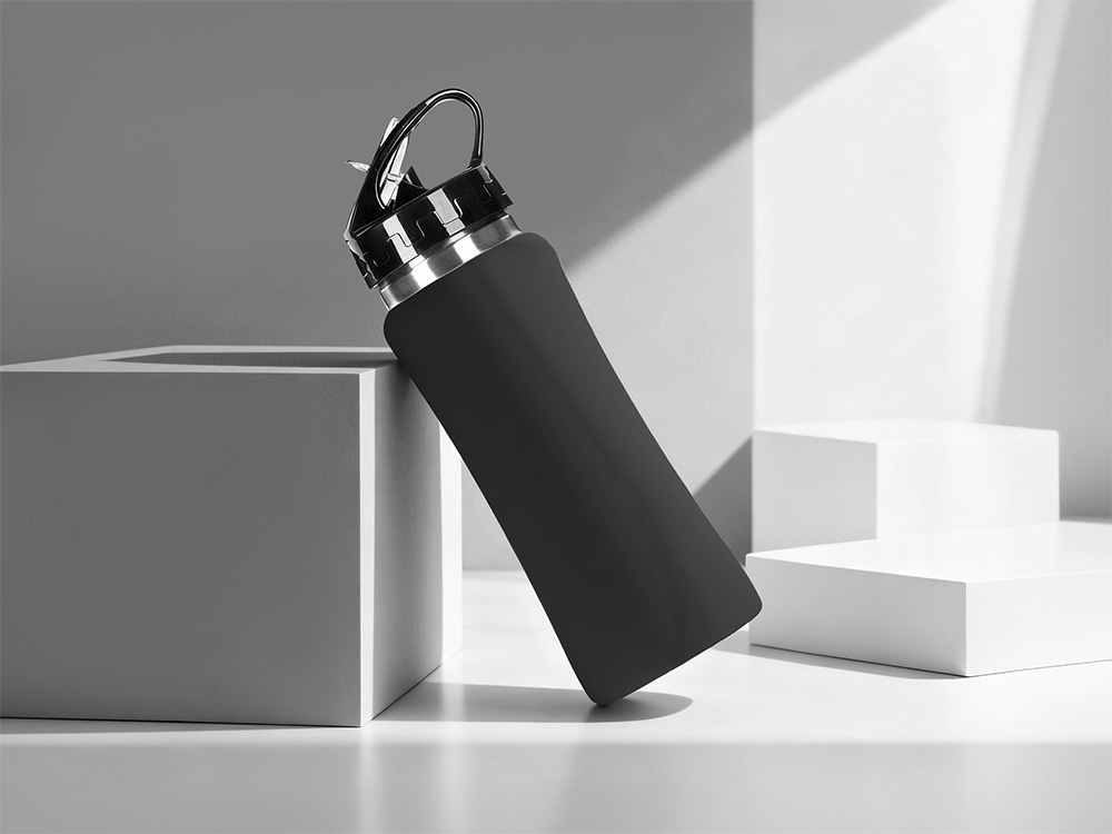 Подарочный набор с бутылкой для воды и повербанком С1, 5000 mAh, черный-5