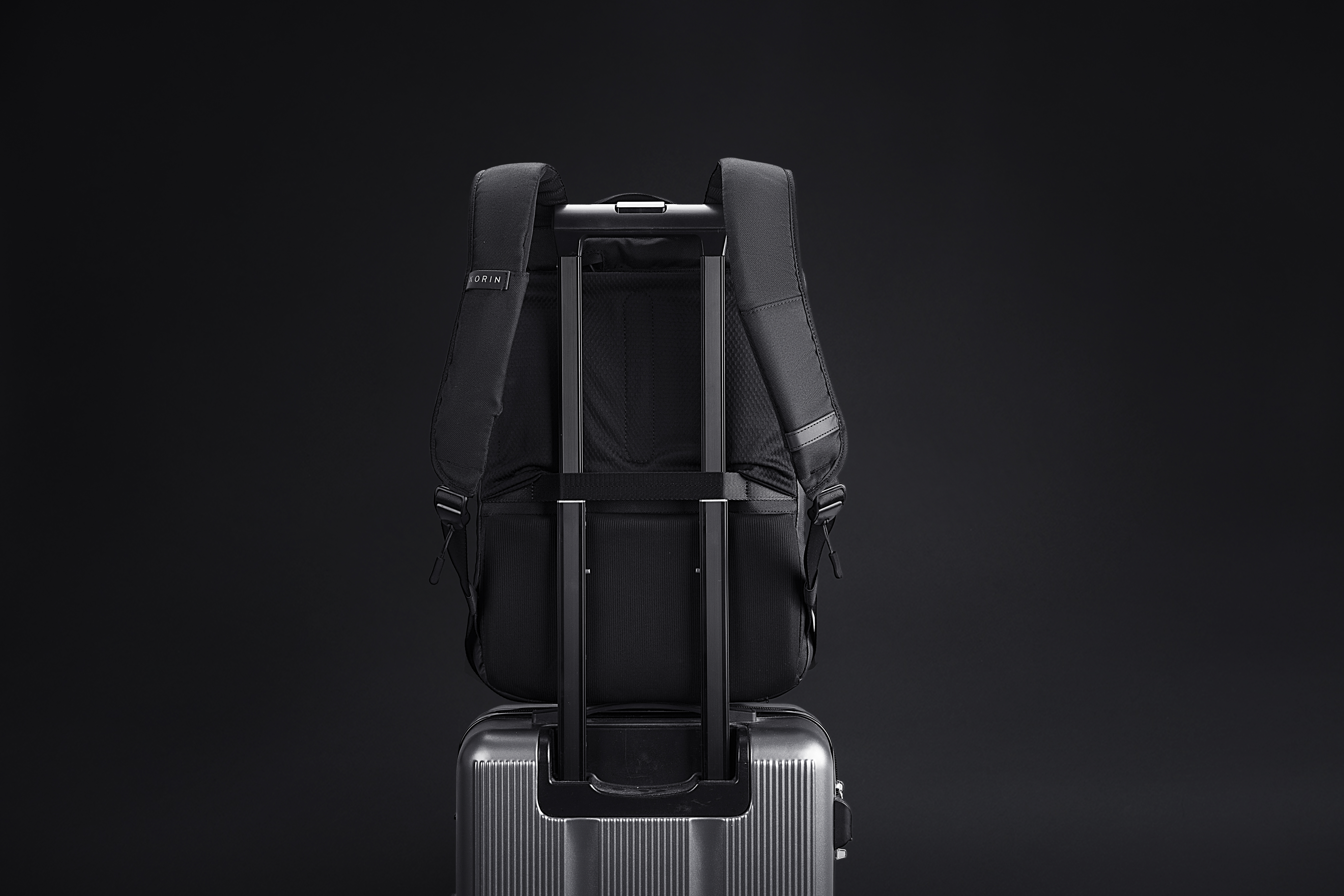 Рюкзак ClickPack X 45х32х15,5 см, с клапаном, черный-16