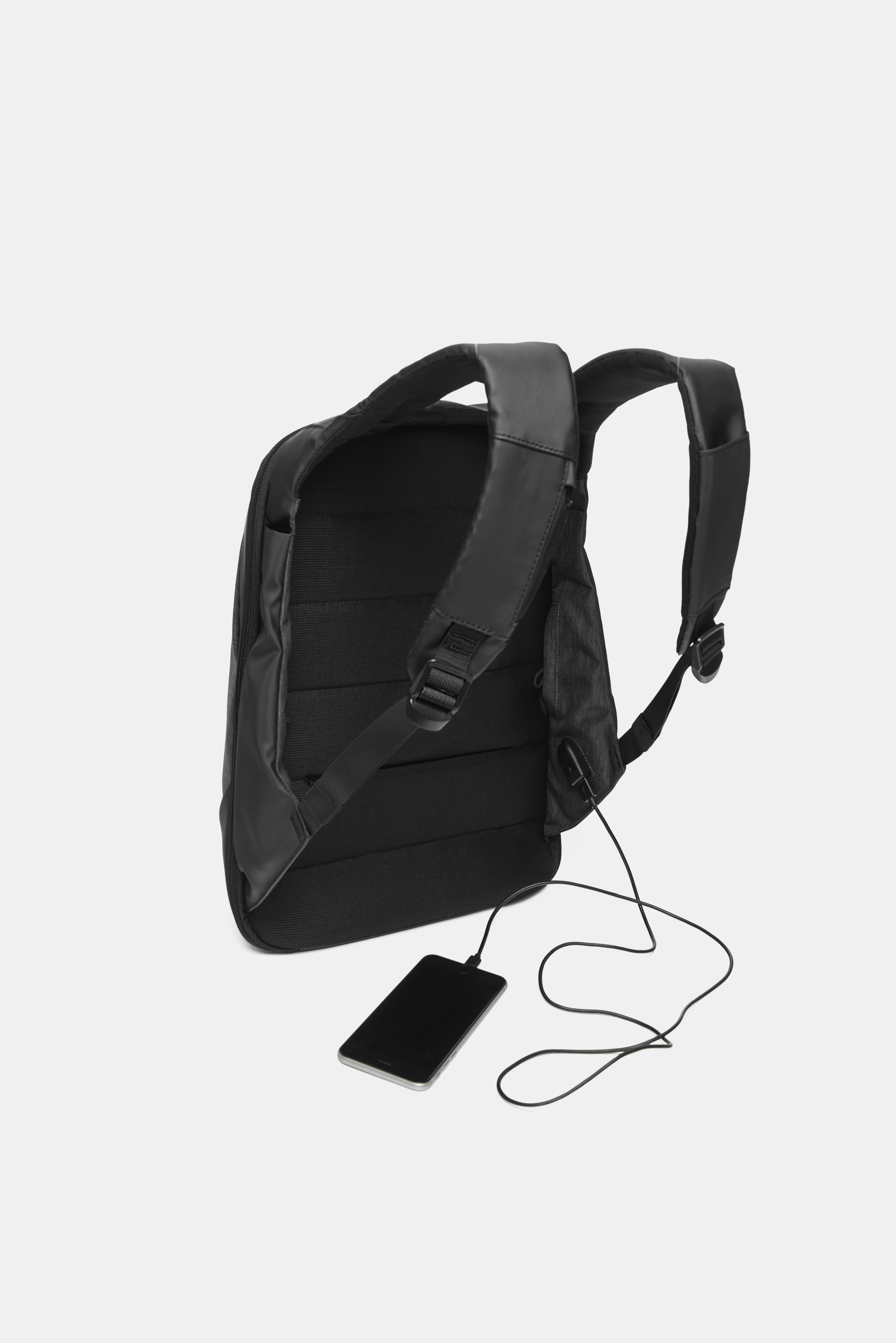Рюкзак ClickPack 46х34х16 см, черный-5