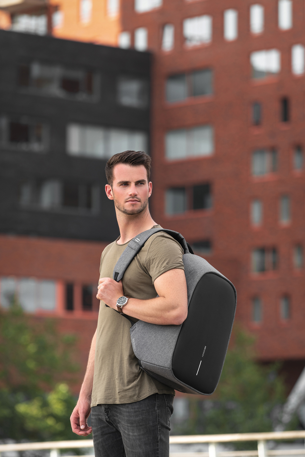 Антикражный рюкзак Bobby Hero  XL-3