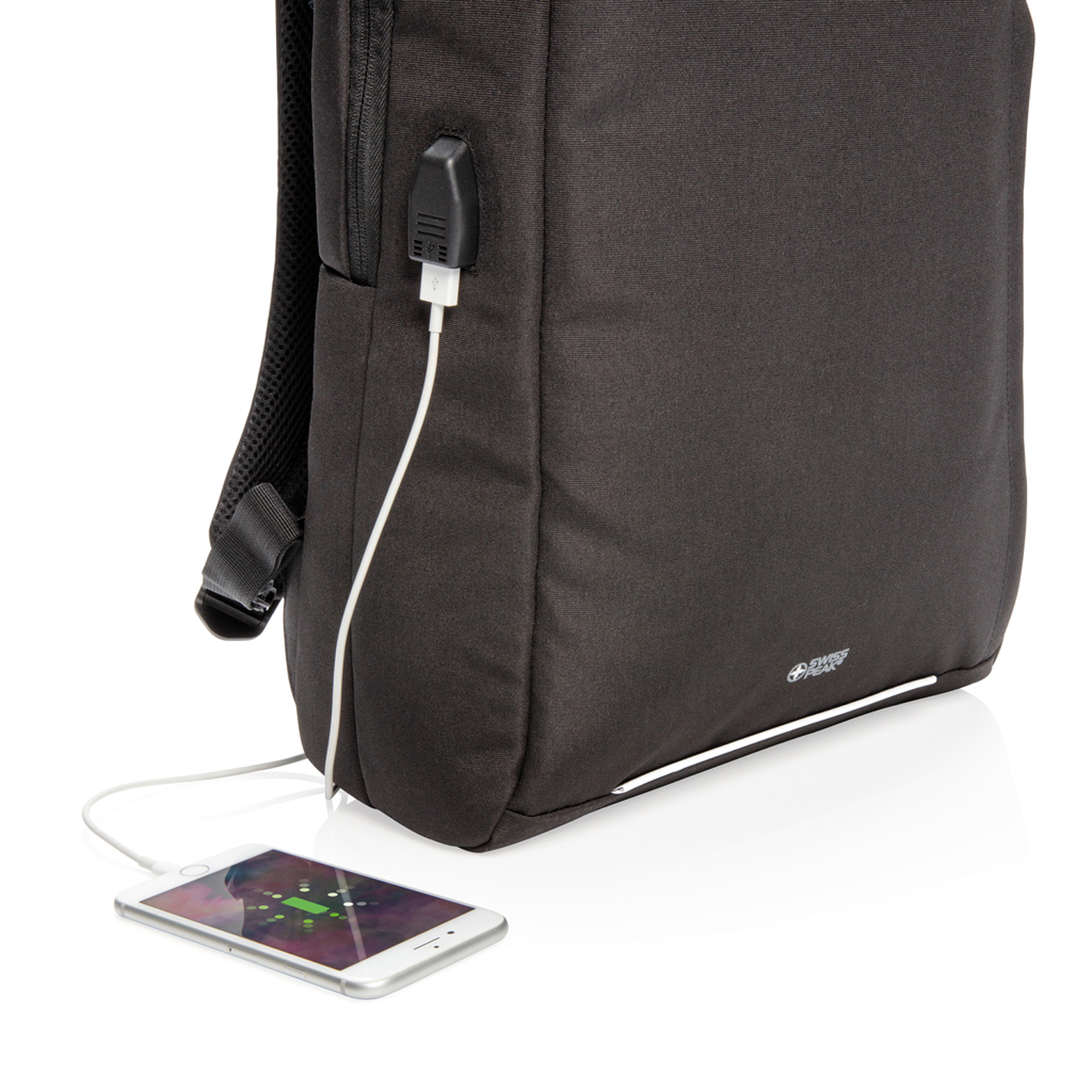 Рюкзак Swiss Peak с RFID-защитой и USB-A из rPET AWARE™, 15,6’’-7