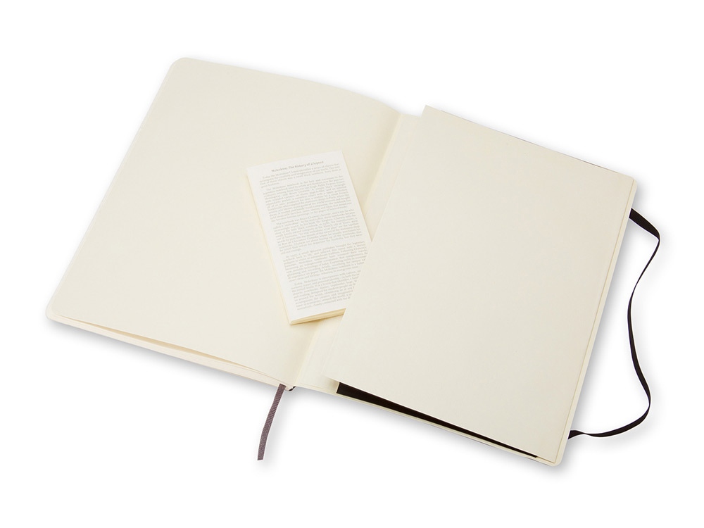 Записная книжка Moleskine Classic Soft (нелинованный), Хlarge (19х25 см), черный-3