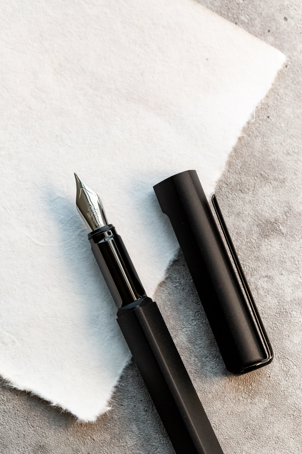 Перьевая ручка PININFARINA PF One BLACK-16