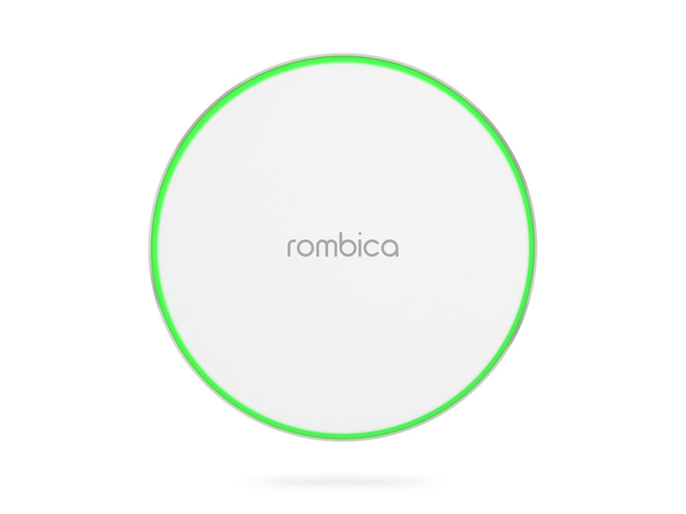 Беспроводное зарядное устройство Rombica  NEO Core Quick c быстрой зарядкой, белый (с лого)-1