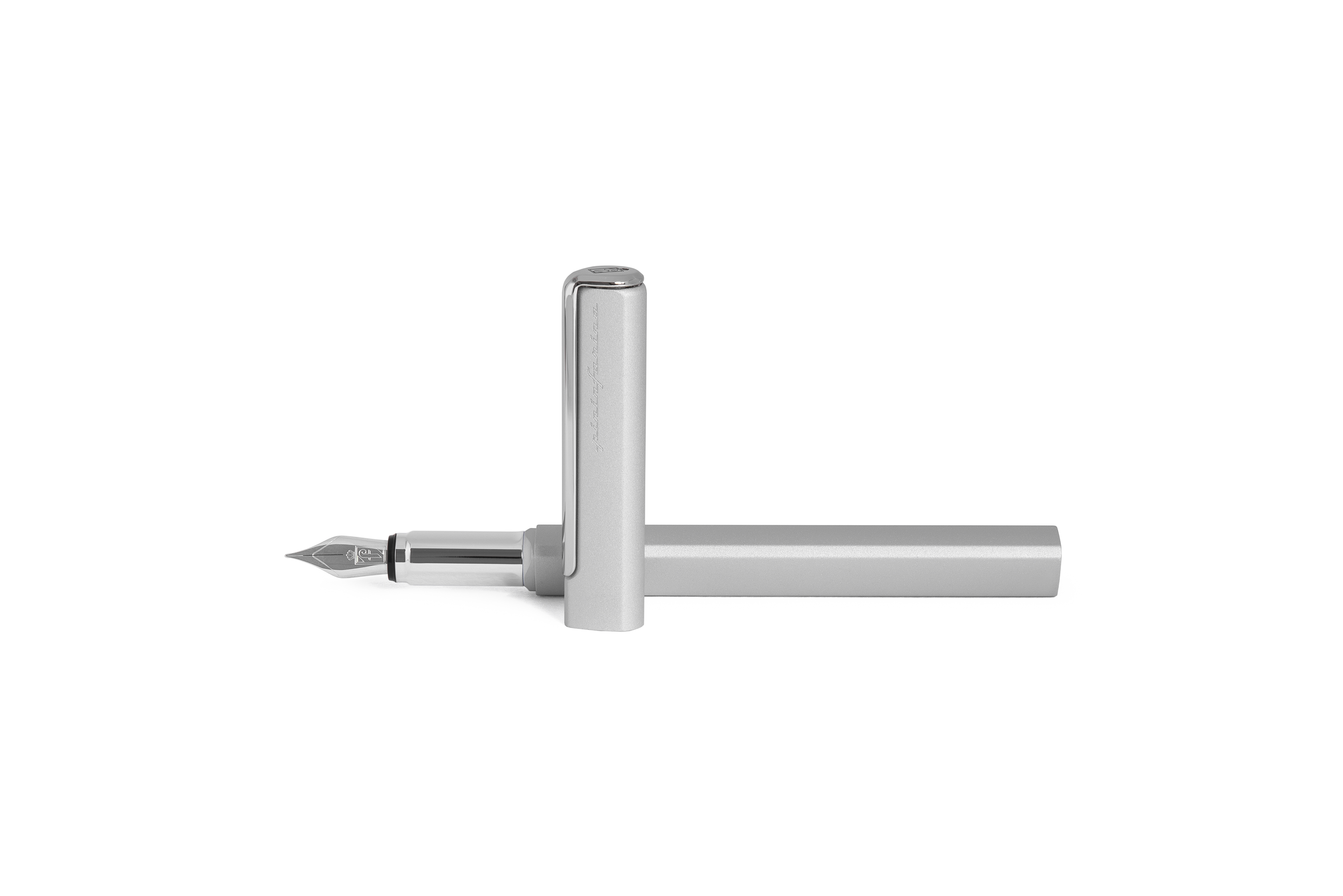 Перьевая ручка Pininfarina PF One SILVER-4