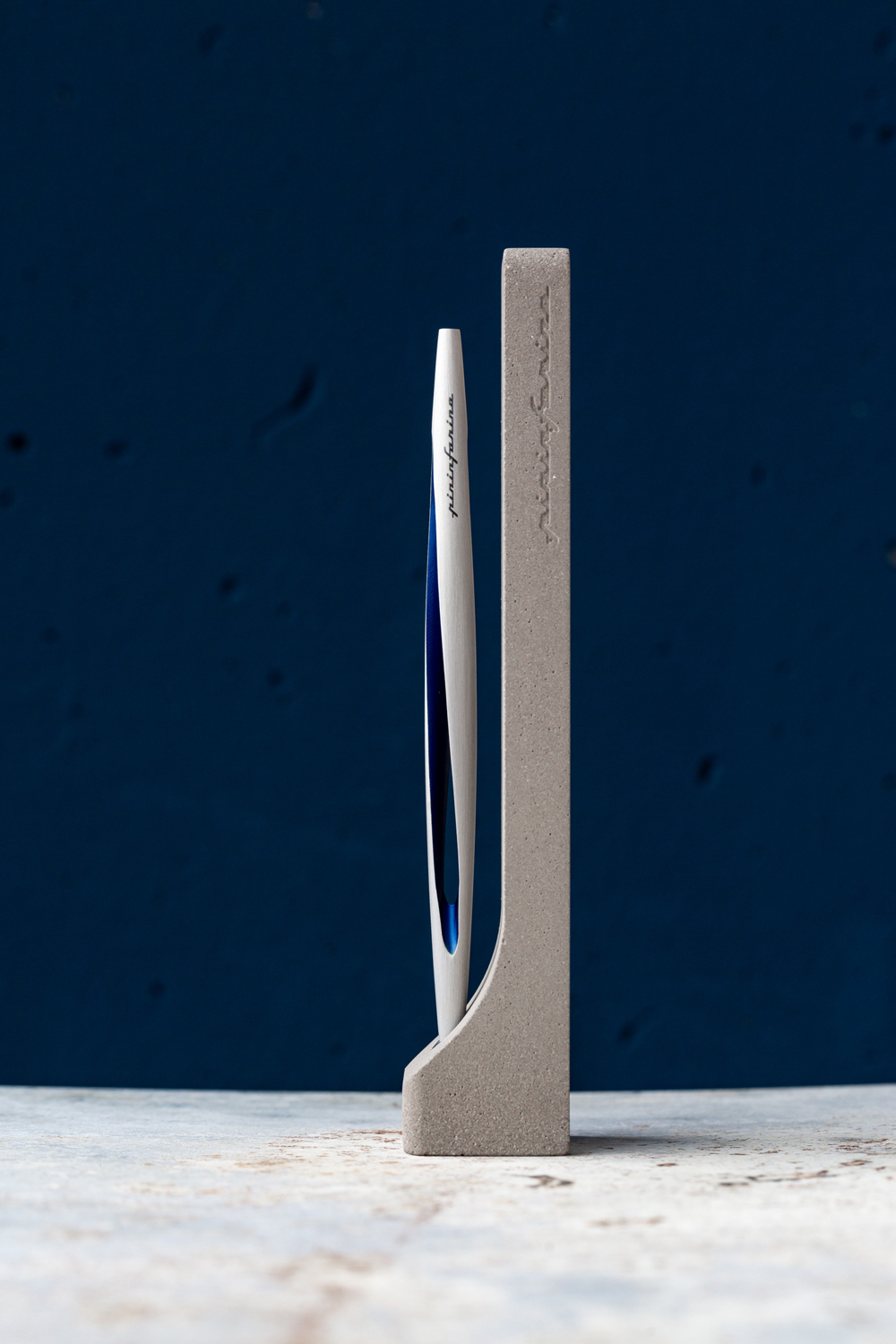 Вечная ручка Pininfarina Aero BLUE-14