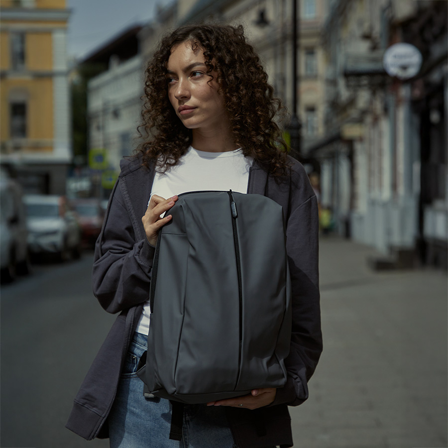 Рюкзак водостойкий "Go", т.синий, 41 х 29 х15,5 см, 90% полиуретан 10%полиэстер, темно-синий-7
